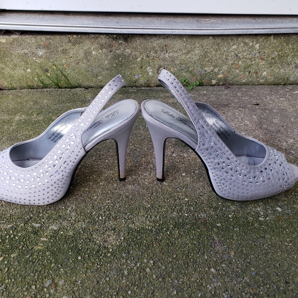 High heels - Picture 6 of 13